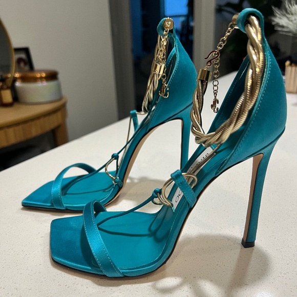 JIMMY CHOO Oriana 110 Turquoise Gold Chain Heel Size 37 - Picture 1 of 8